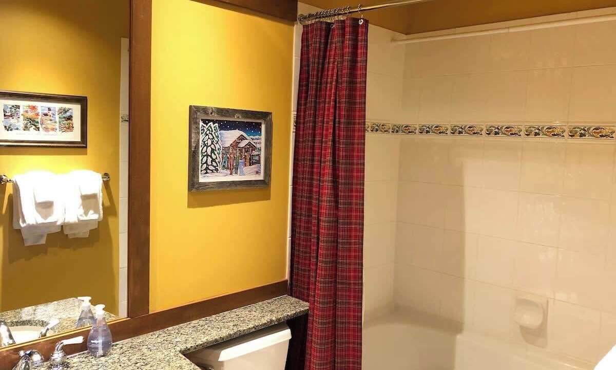 Photo of Bathroom in Upper Village