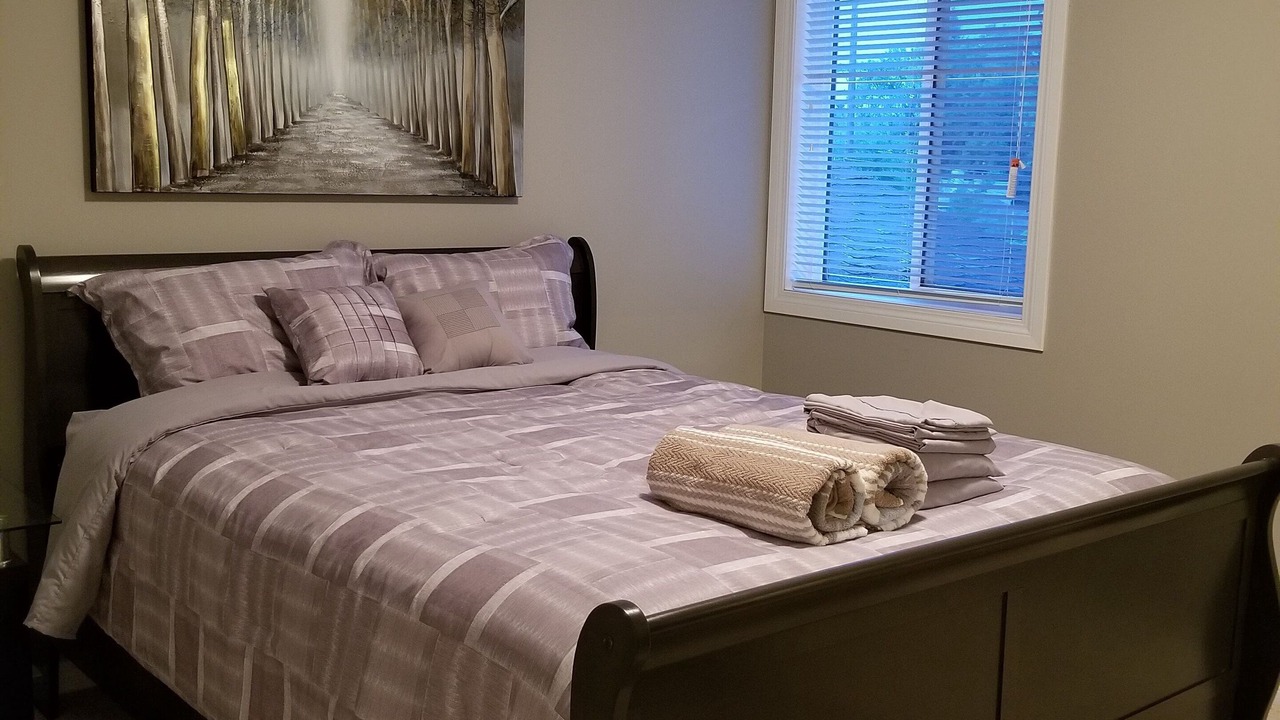 Photo of Bedroom in North Central Edmonton
