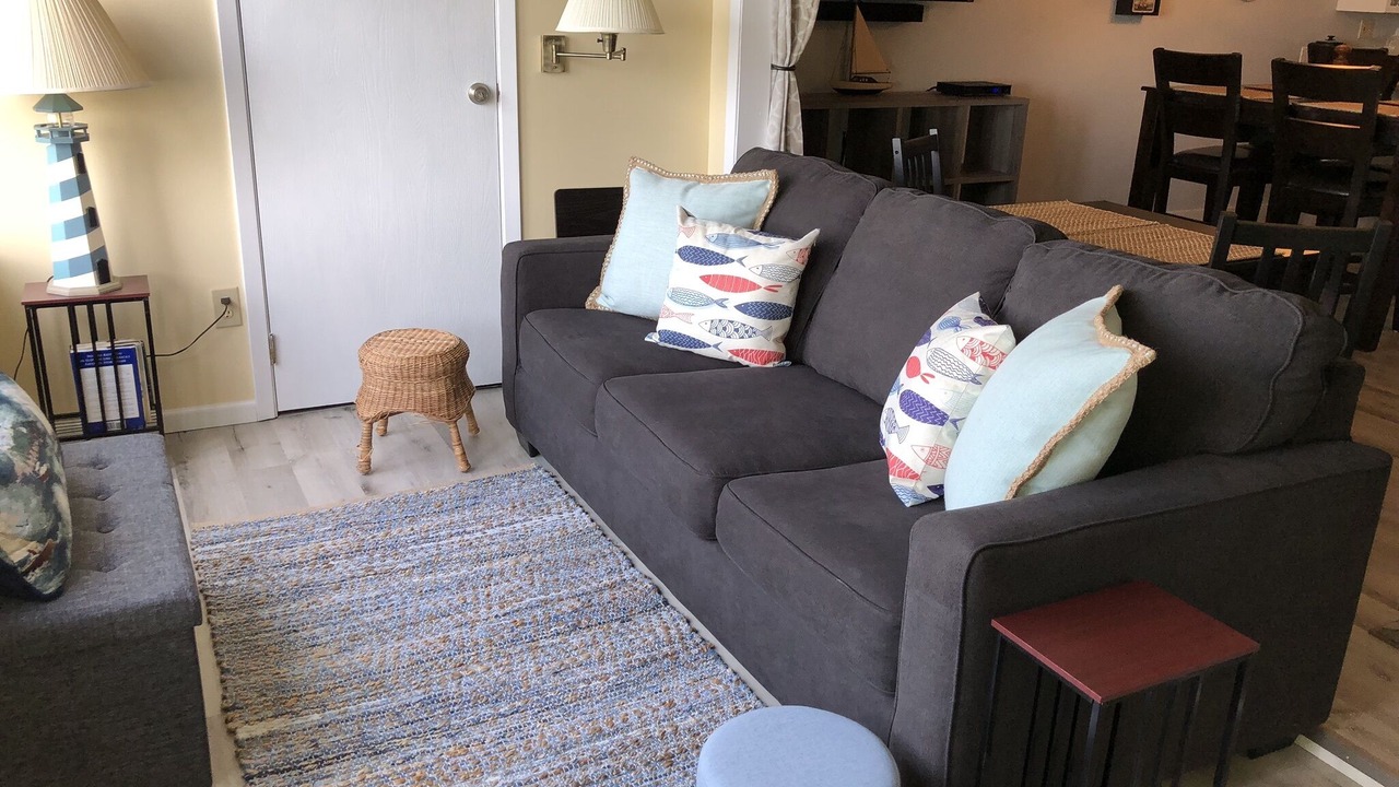 Photo of Livingroom in Port Clinton