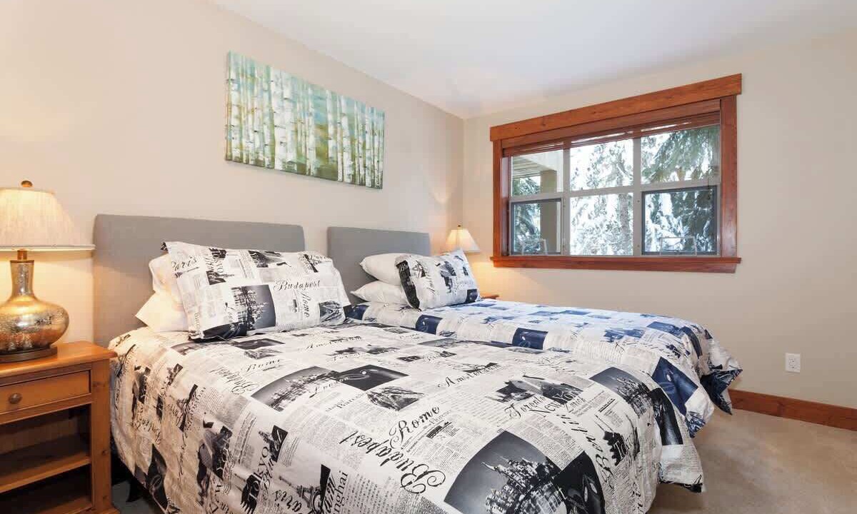 Photo of Bedroom in Blackcomb