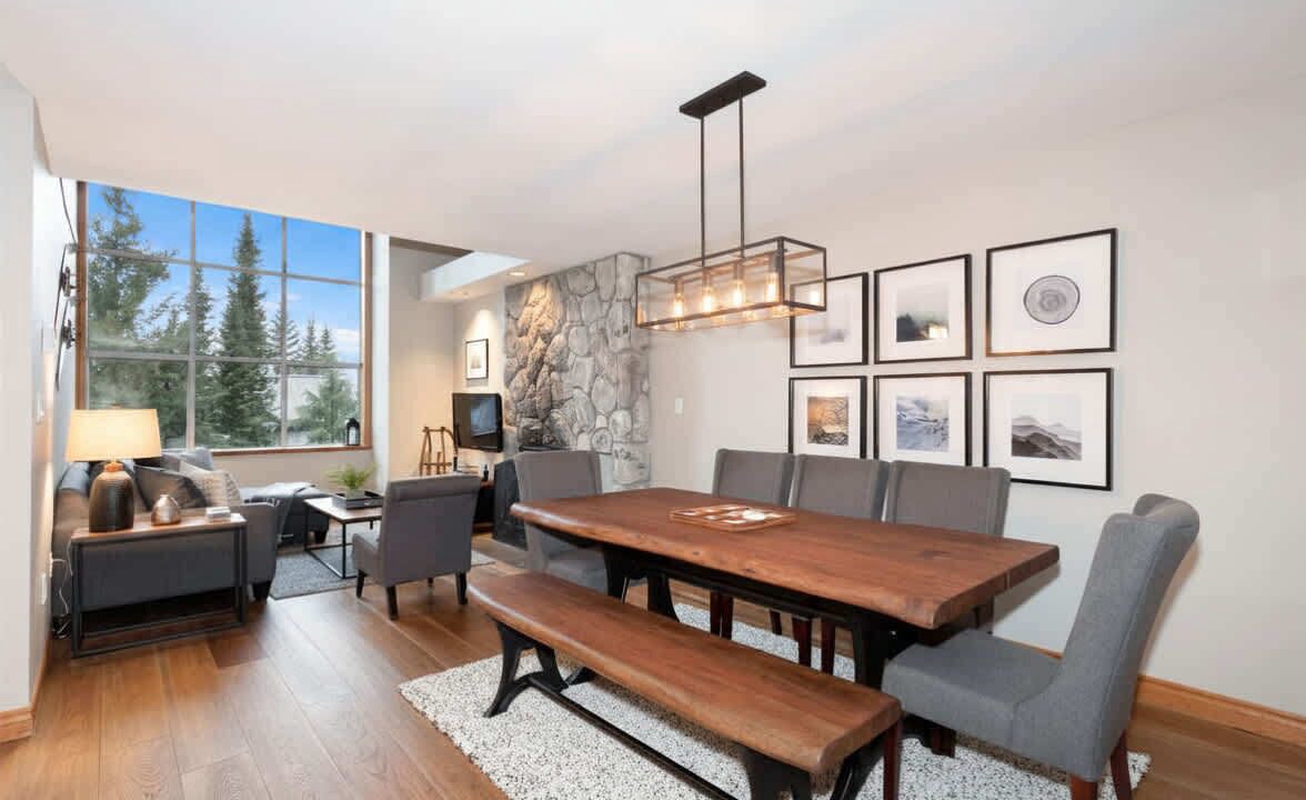 Photo of Livingroom in Upper Village