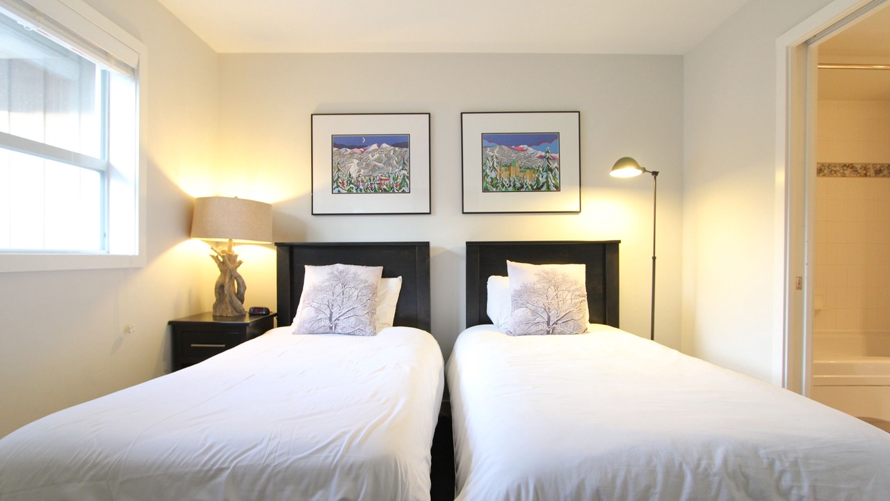 Photo of Bedroom in Village North