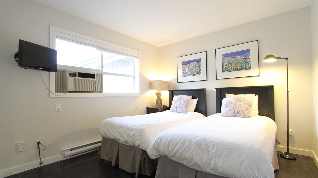 Photo of Bedroom in Village North