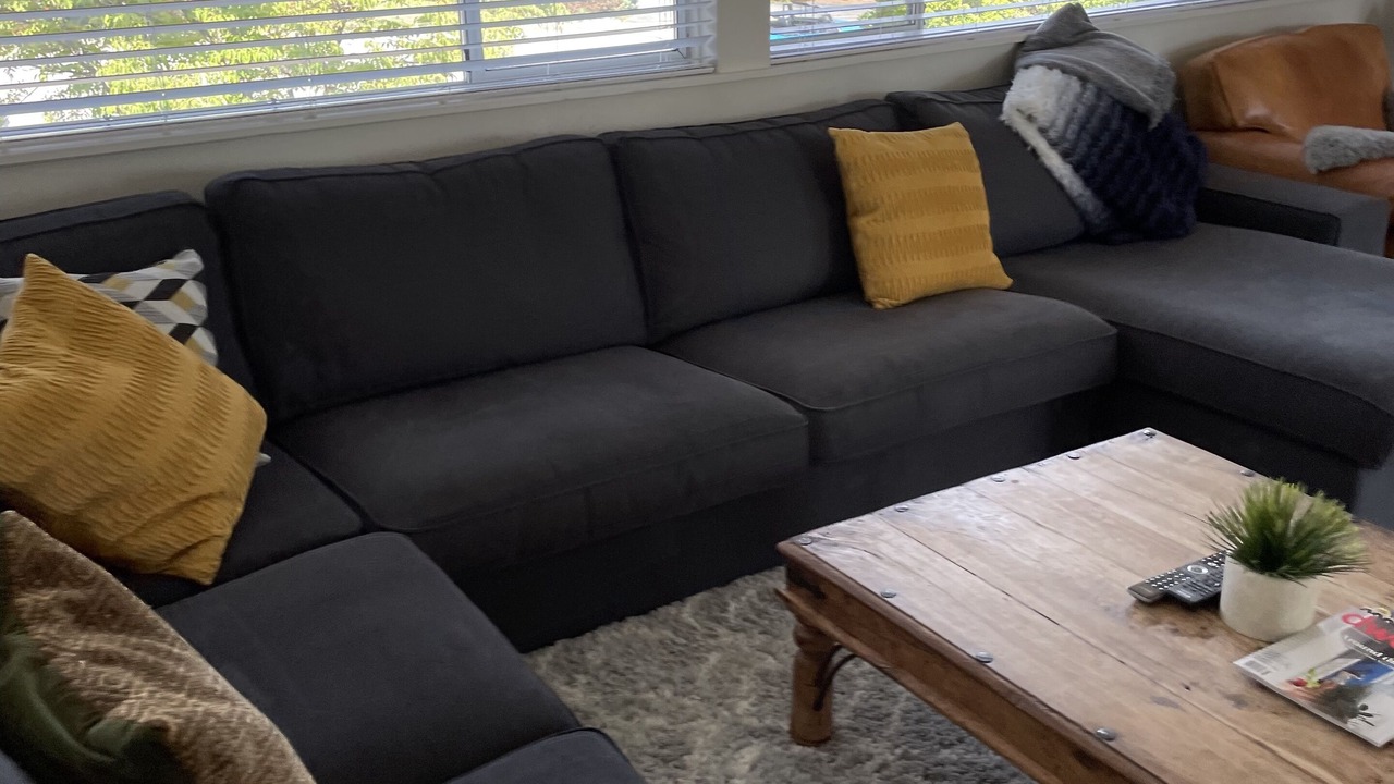 Photo of Livingroom in Lynn Valley