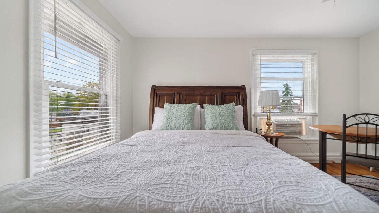 Photo of Bedroom in Girard