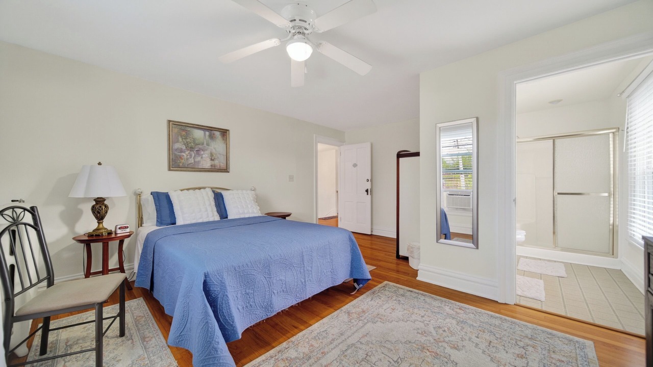Photo of Bedroom in Girard