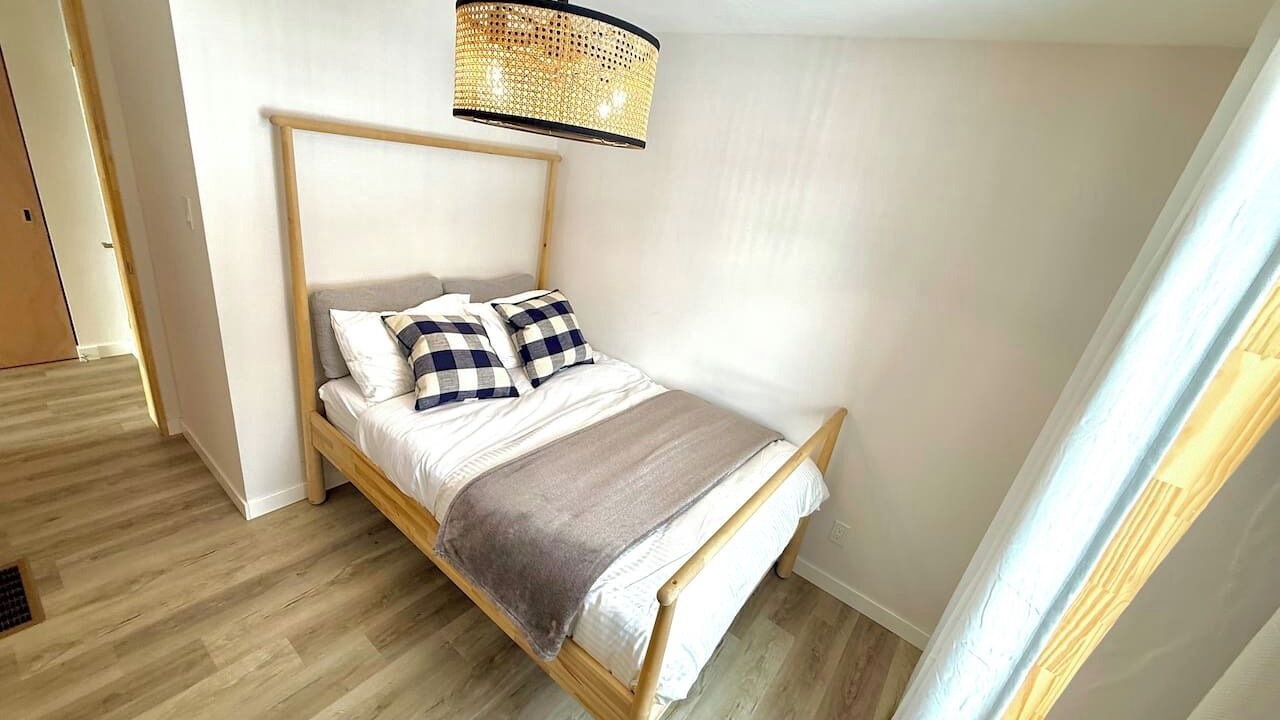 Photo of Bedroom in Perry