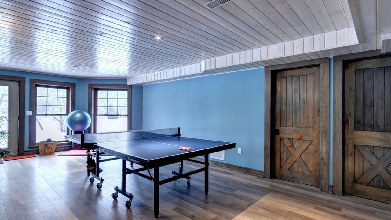 Photo of Bedroom in Eagle Lake
