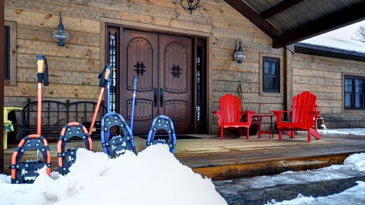 Photo of Patio Balcony in Eagle Lake