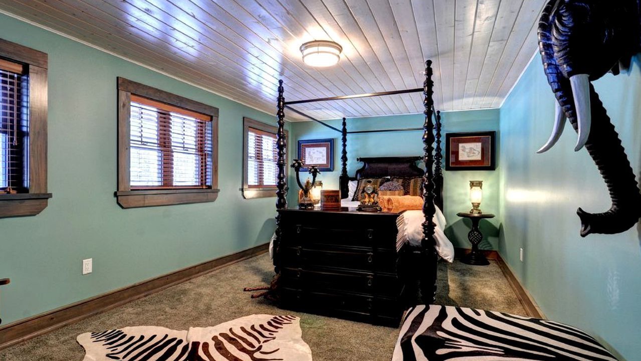 Photo of Bedroom in Eagle Lake
