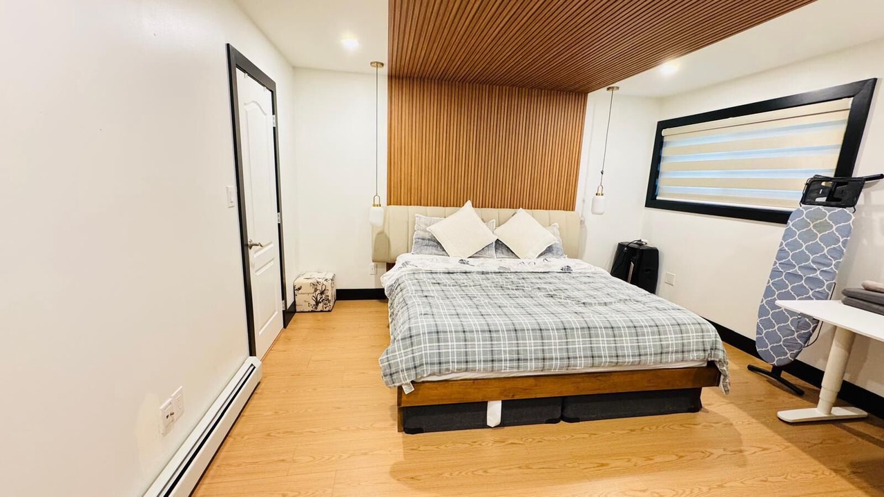 Photo of Bedroom in Delta