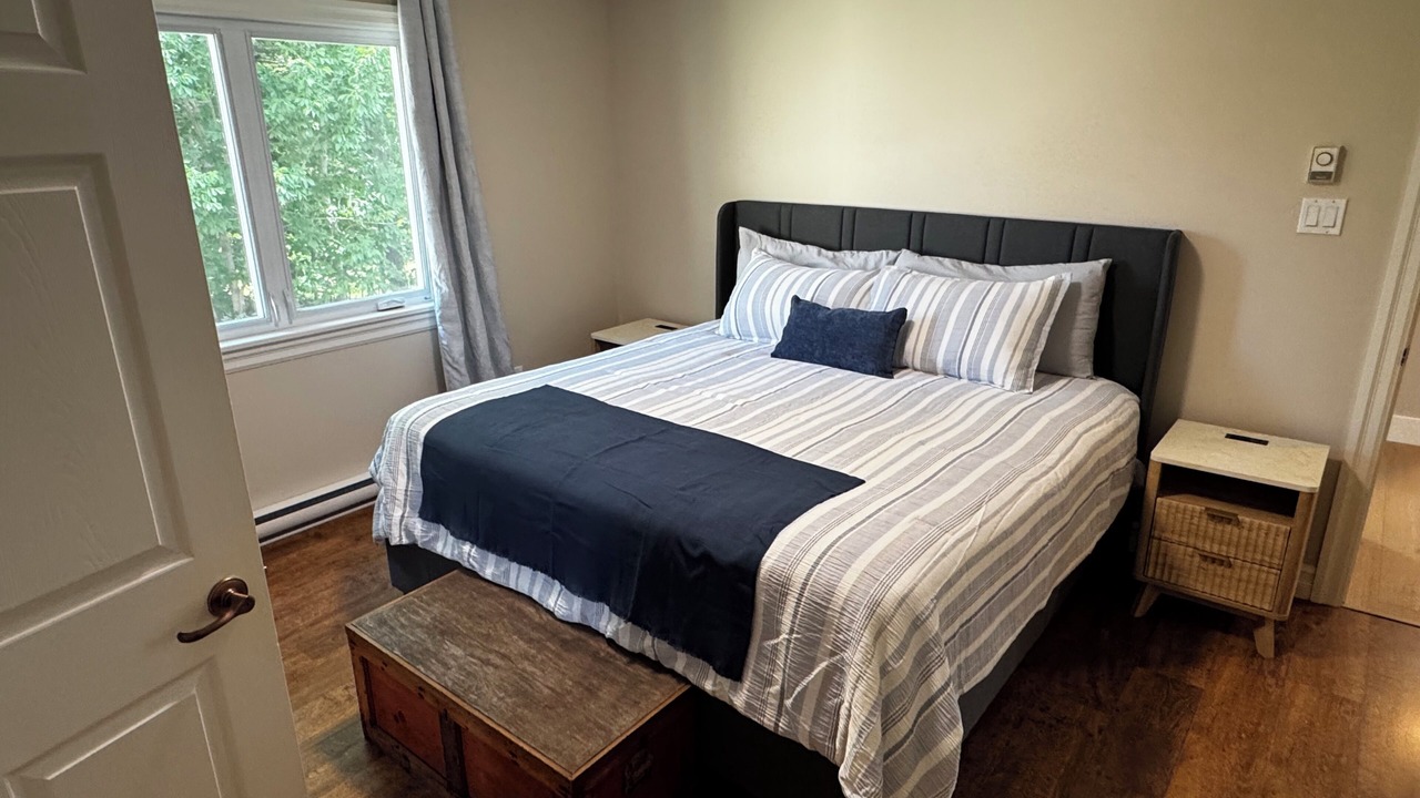 Photo of Bedroom in Mahone Bay