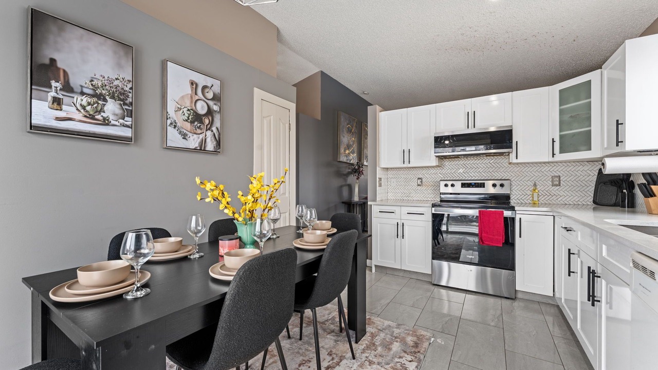 Photo of Kitchen in Southeast Edmonton