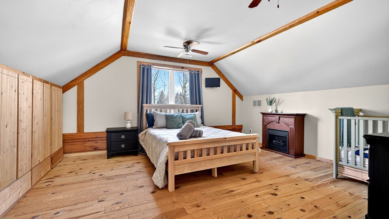 Photo of Livingroom in Pontiac