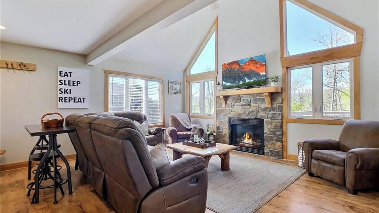 Photo of Livingroom in Great Valley