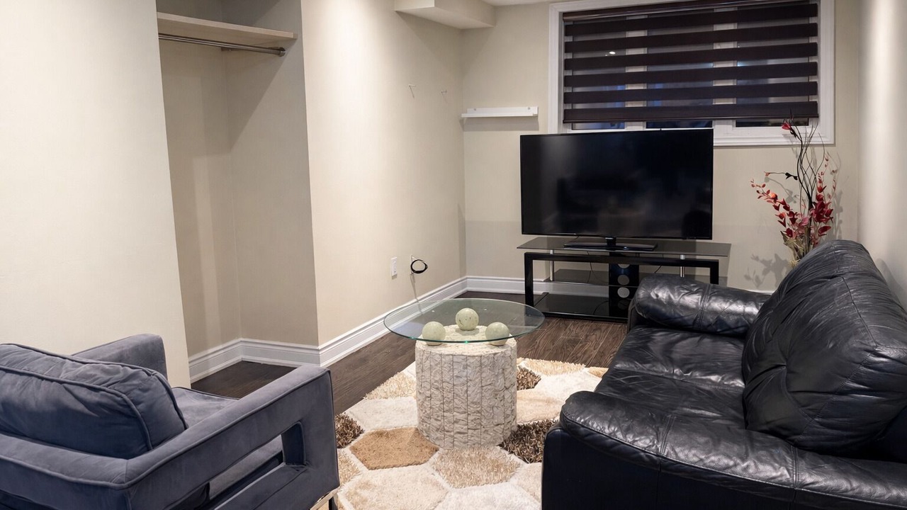 Photo of Livingroom in Mount Pleasant
