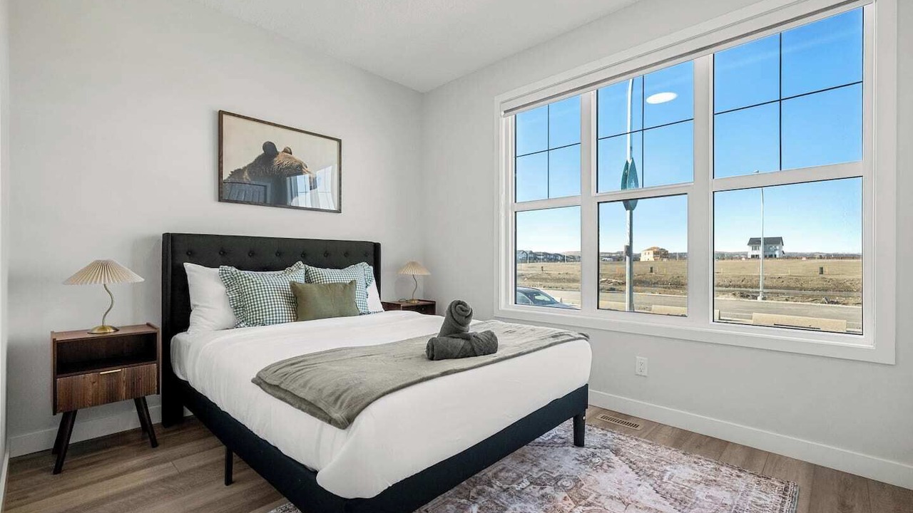 Photo of Bedroom in Evanston