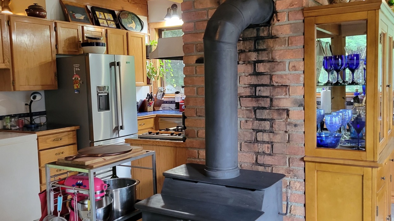 Photo of Kitchen in Proctor