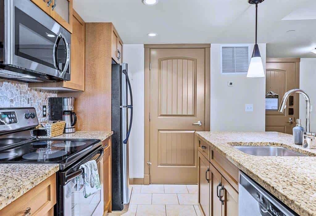 Photo of Kitchen in Copperstone Resort