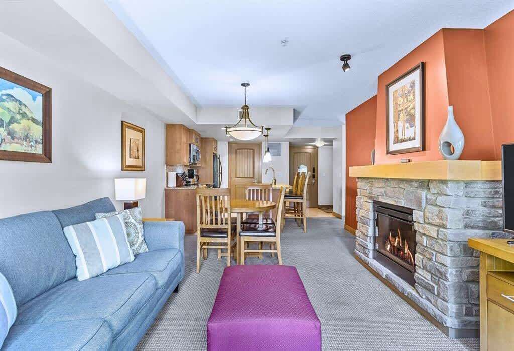 Photo of Livingroom in Copperstone Resort