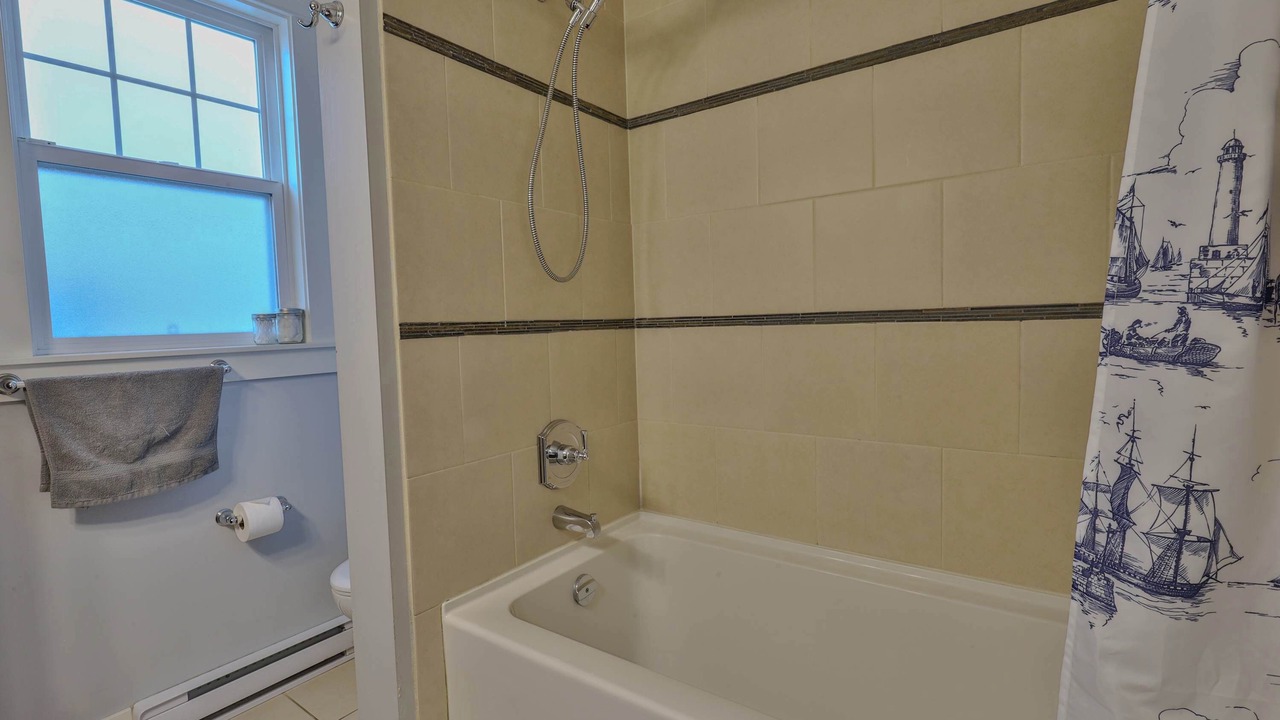 Photo of Bathroom in Grandview-Woodland
