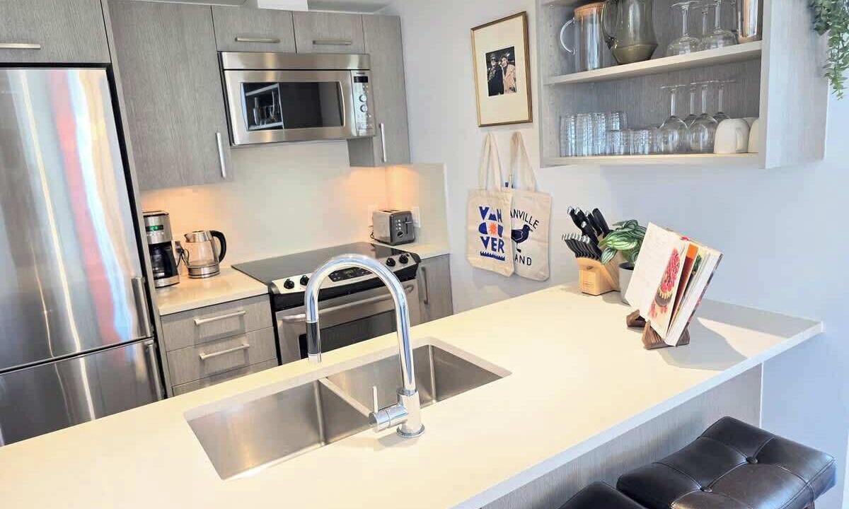 Photo of Kitchen in Downtown Eastside
