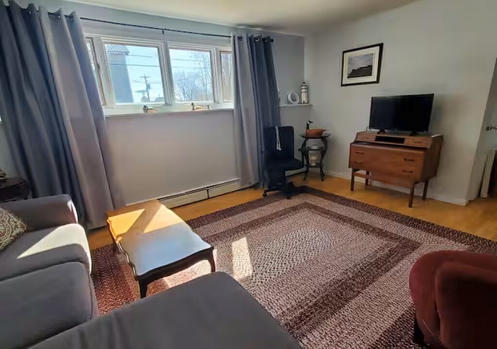 Photo of Livingroom in Pictou