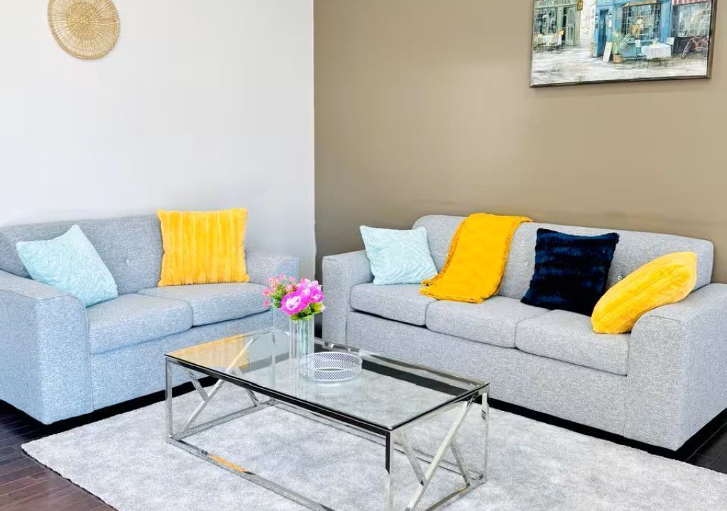 Photo of Livingroom in Brampton