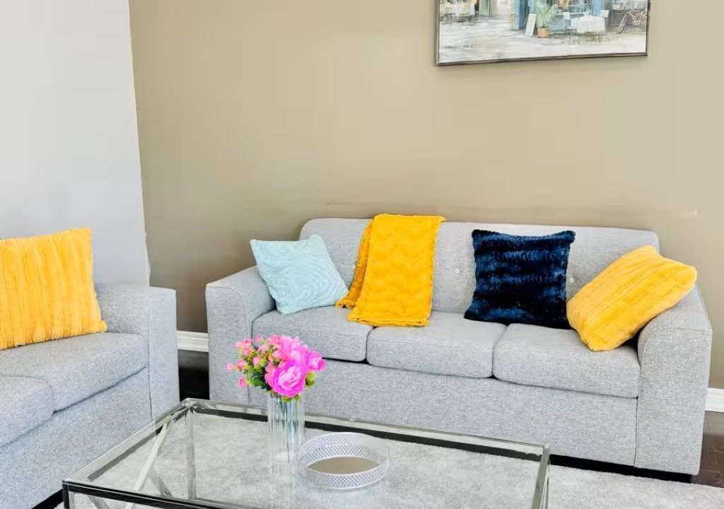 Photo of Livingroom in Brampton