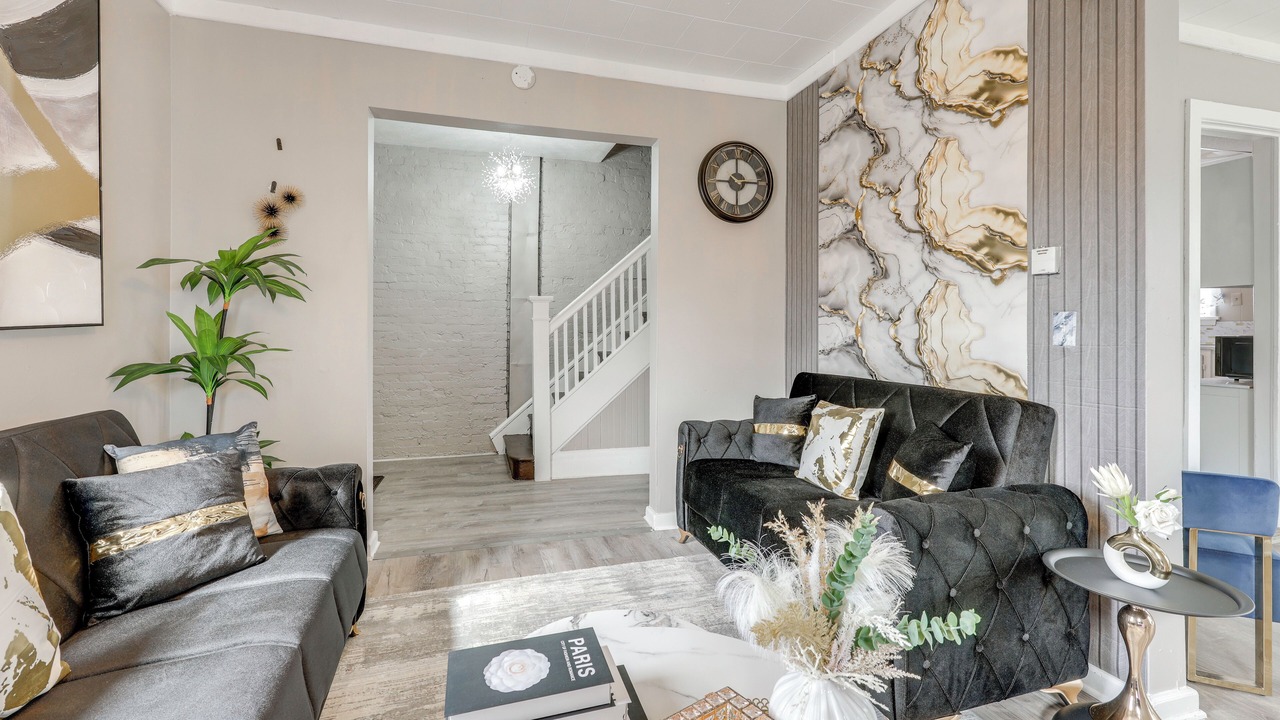Photo of Livingroom in Rochester