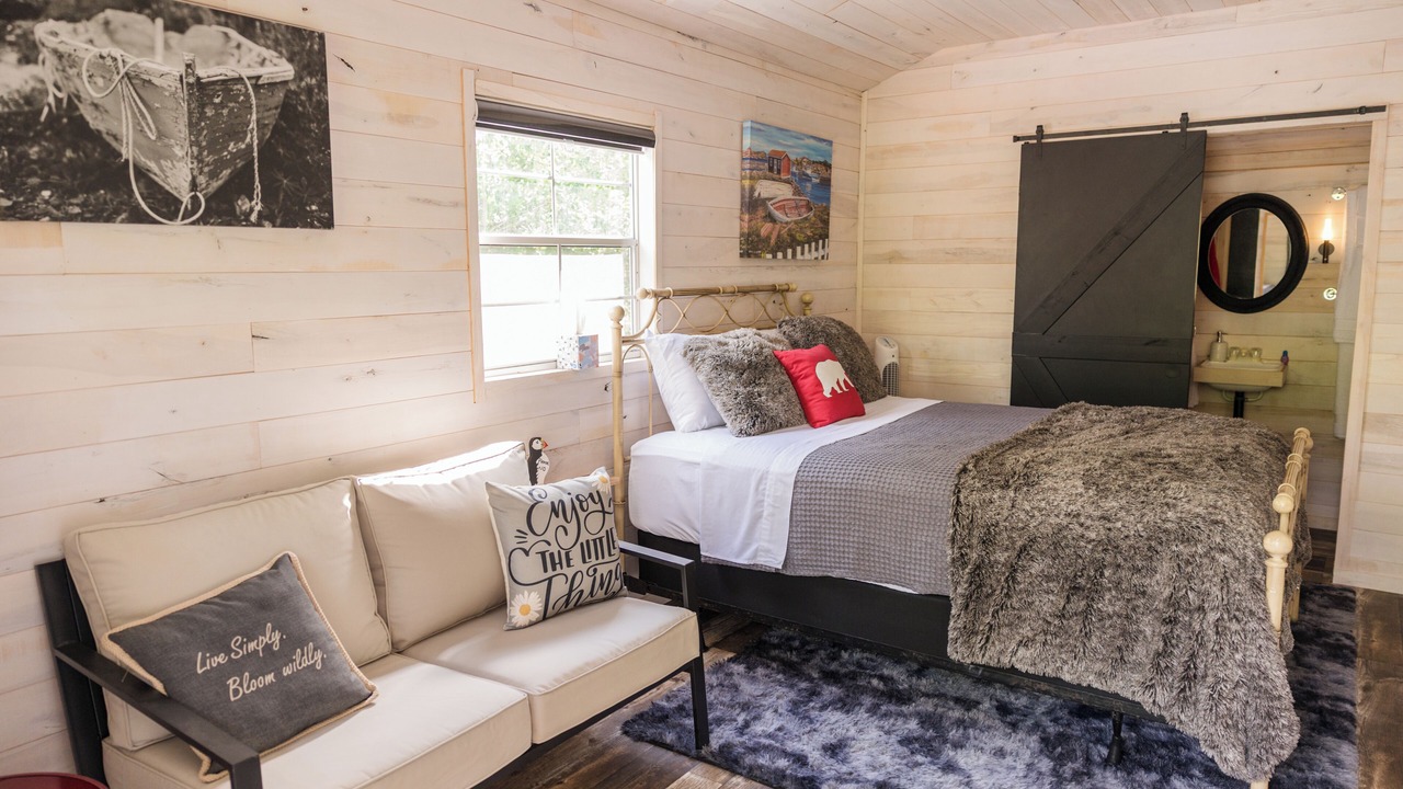 Photo of Bedroom in Eastport