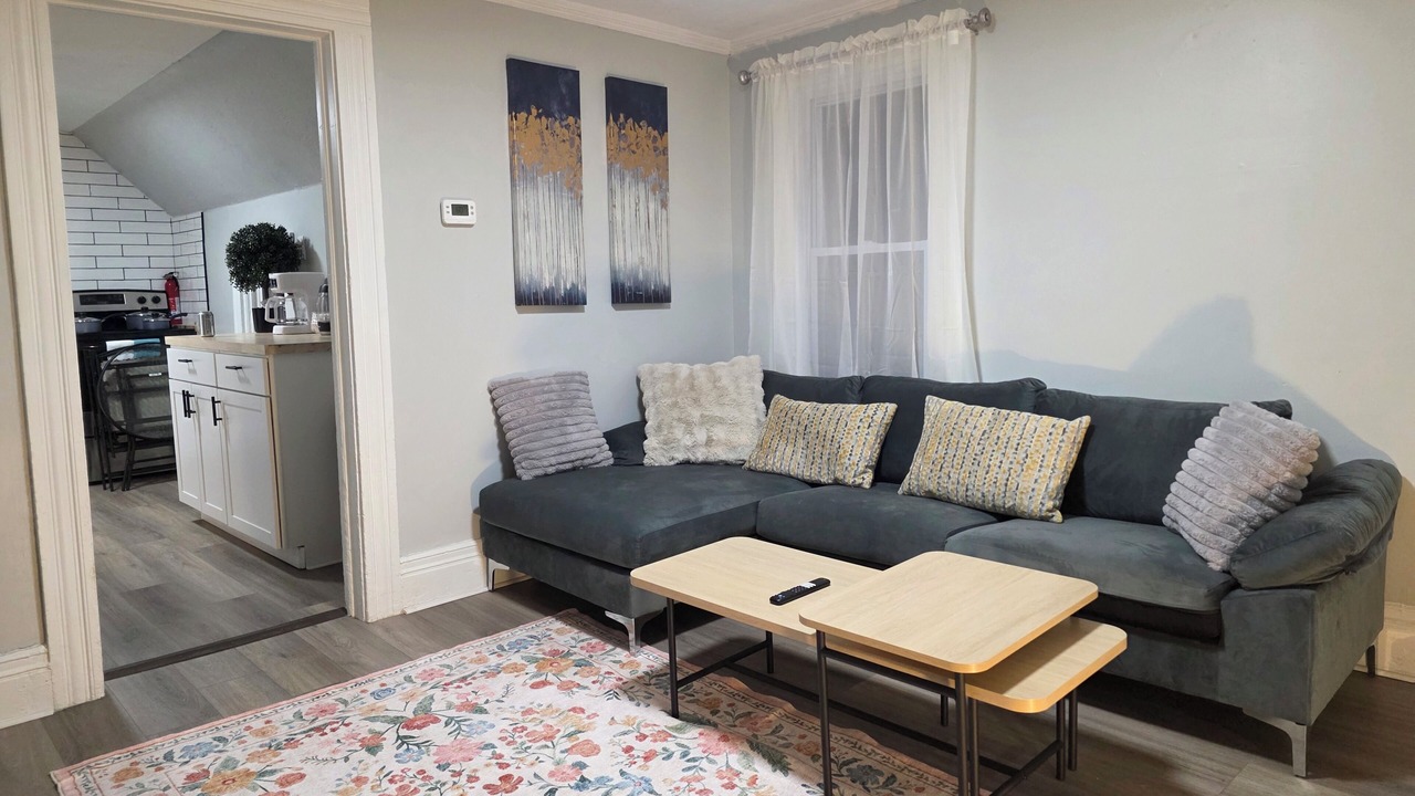 Photo of Livingroom in Downtown Rochester