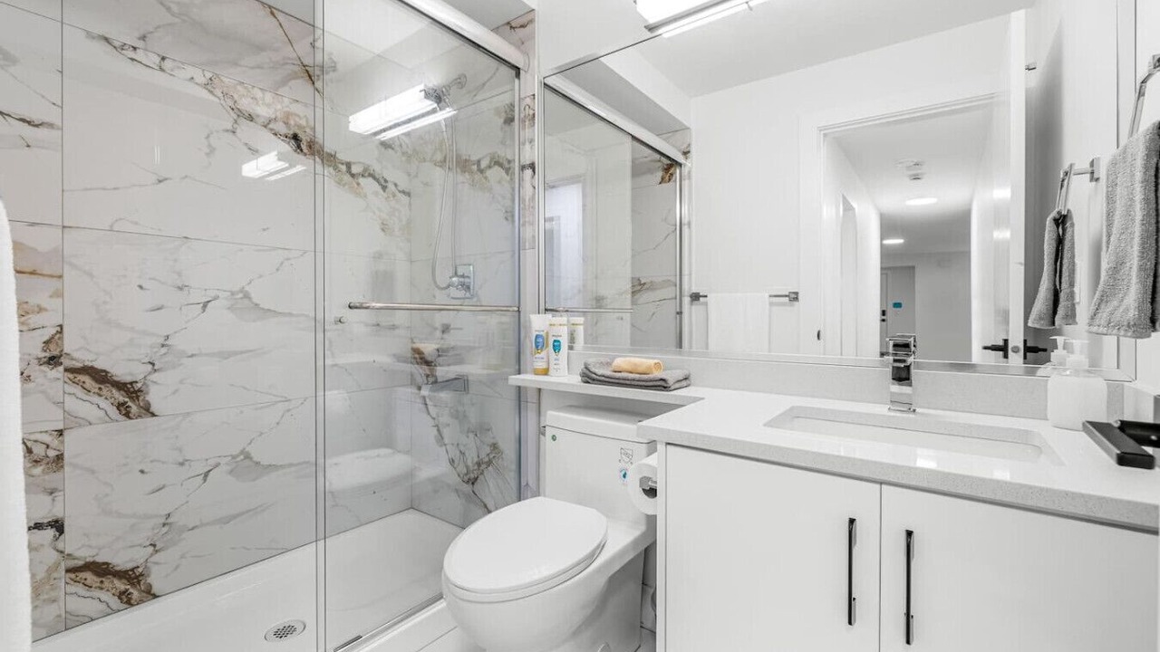 Photo of Bathroom in District of North Vancouver