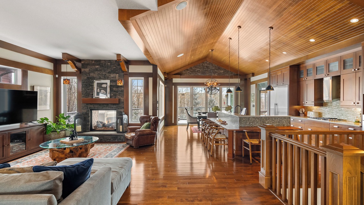 Photo of Livingroom in Southwest Edmonton