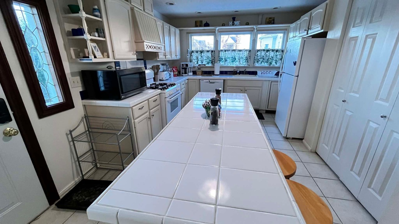 Photo of Kitchen in Conneaut