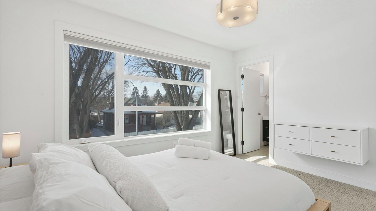 Photo of Bedroom in North Central Edmonton