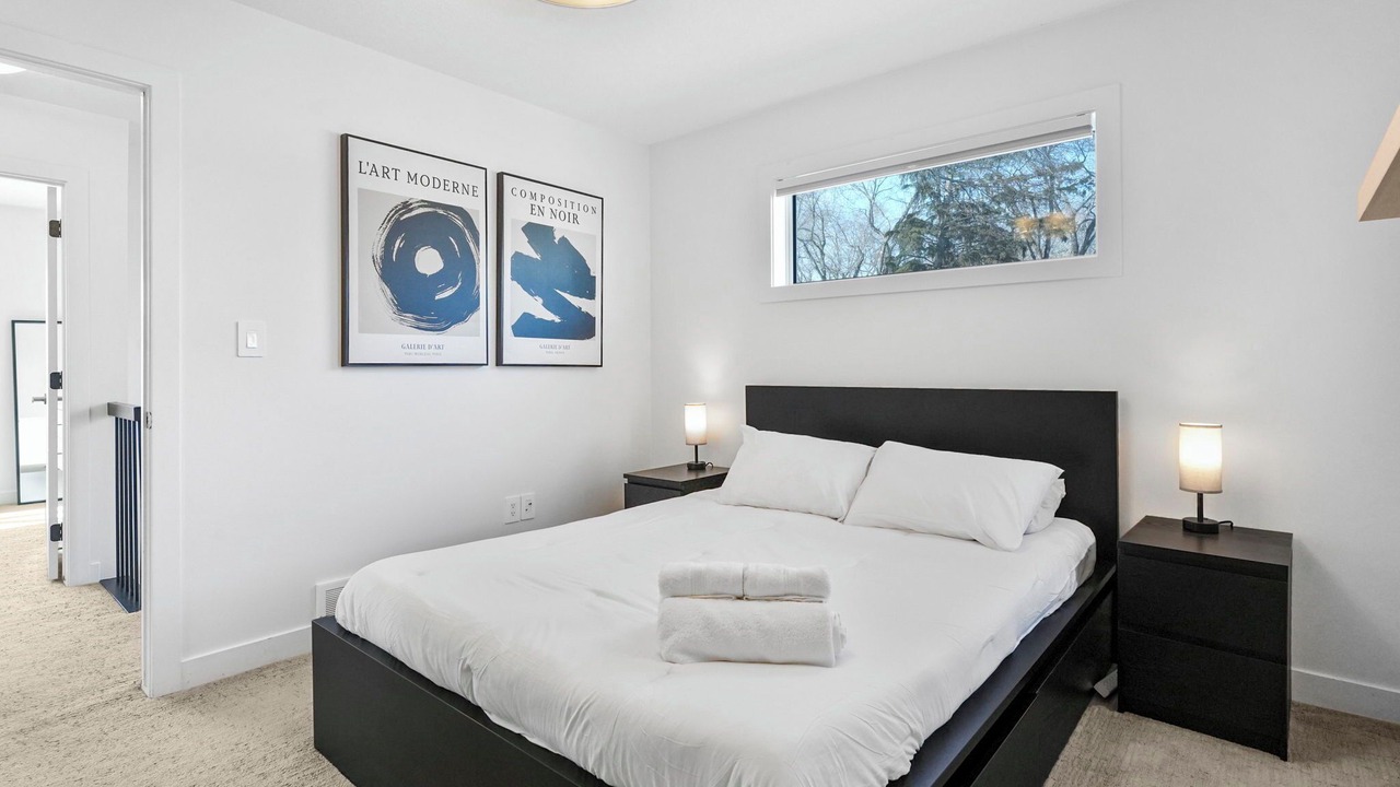 Photo of Bedroom in North Central Edmonton