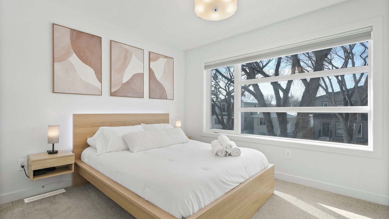 Photo of Bedroom in North Central Edmonton