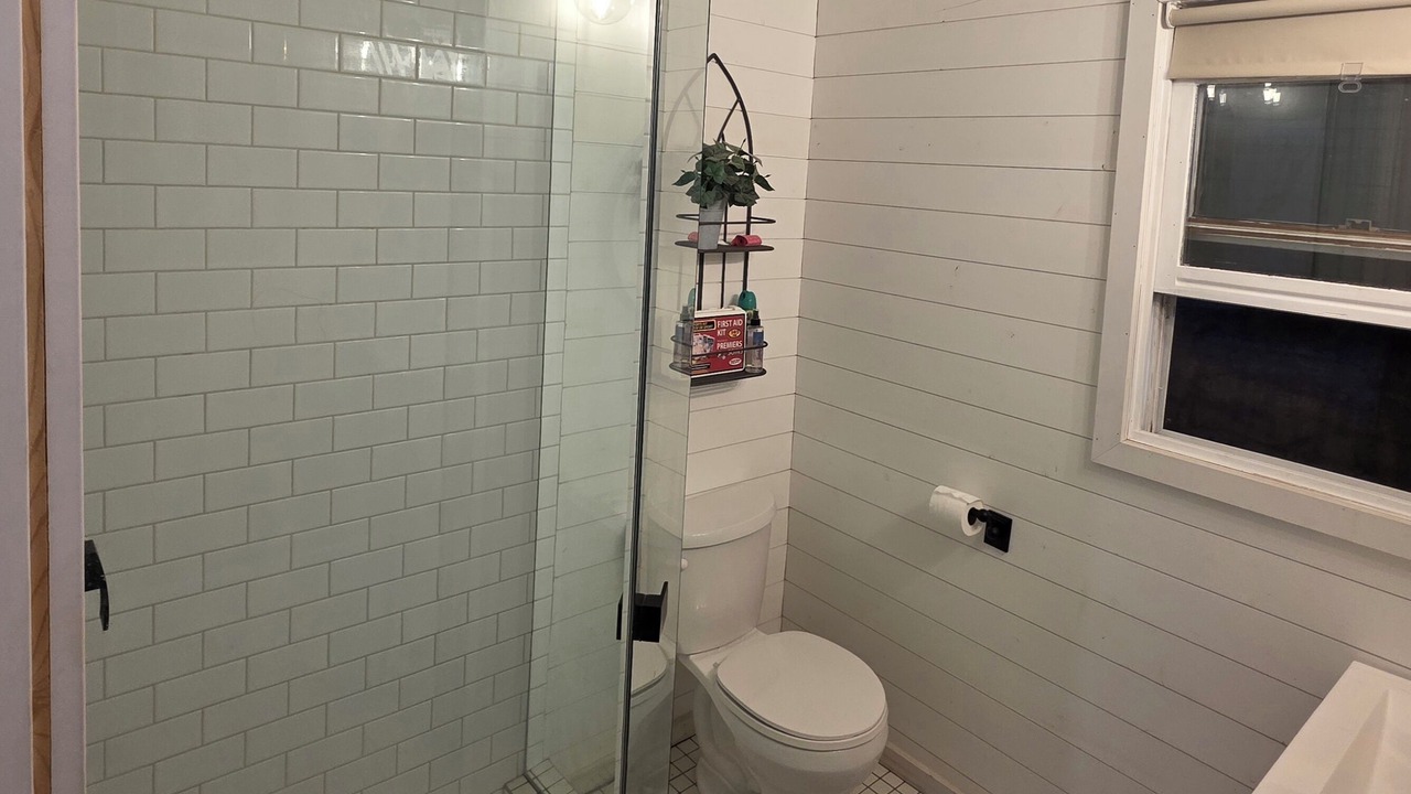 Photo of Bathroom in Highlands East