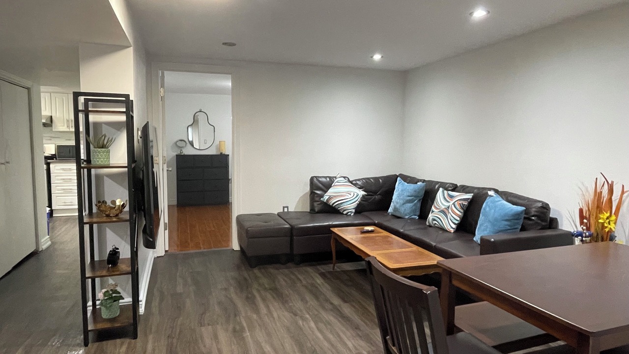 Photo of Livingroom in Etobicoke