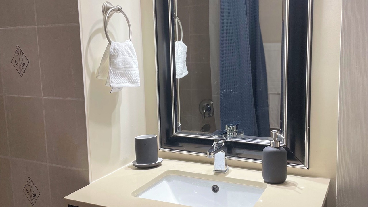 Photo of Bathroom in Etobicoke