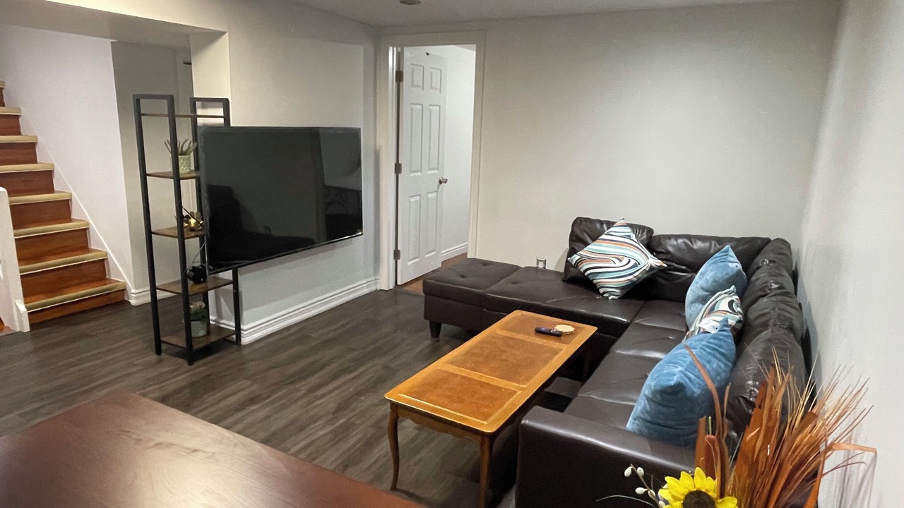 Photo of Livingroom in Etobicoke