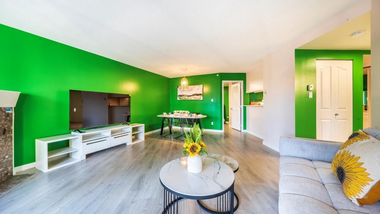 Photo of Livingroom in Chinatown