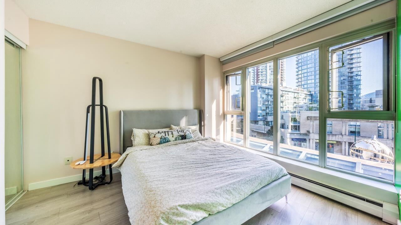Photo of Bedroom in Chinatown