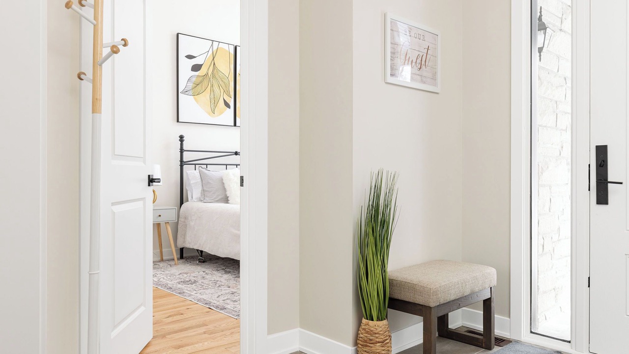 Photo of Bedroom in Lake of Bays
