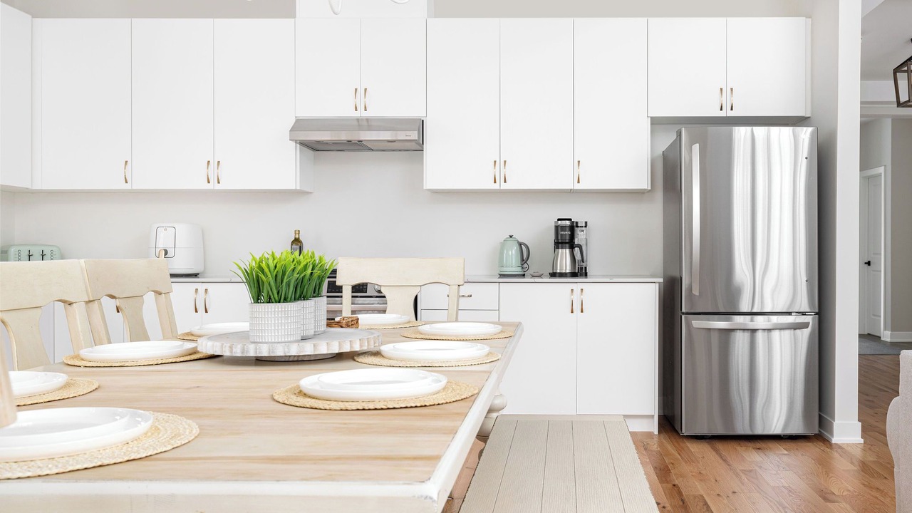 Photo of Kitchen in Lake of Bays