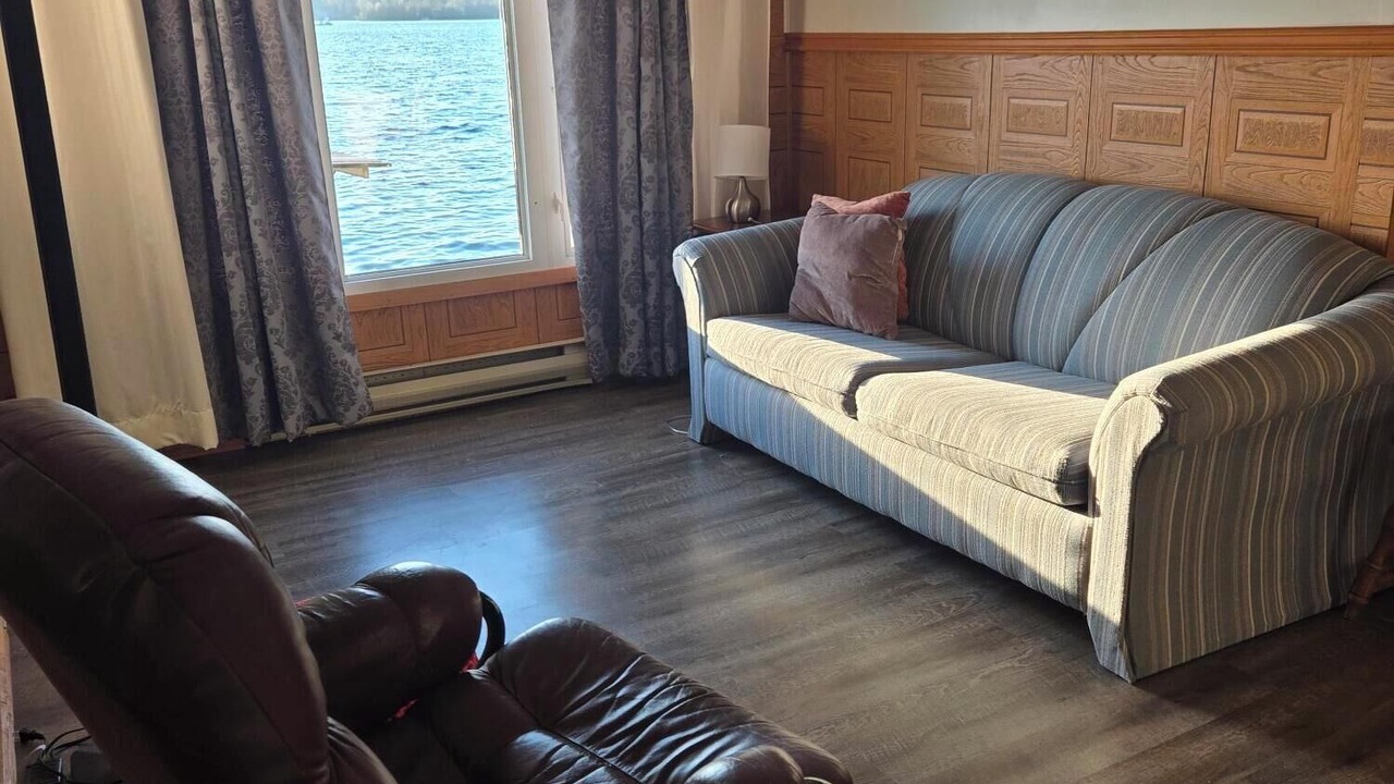 Photo of Livingroom in South Bruce Peninsula