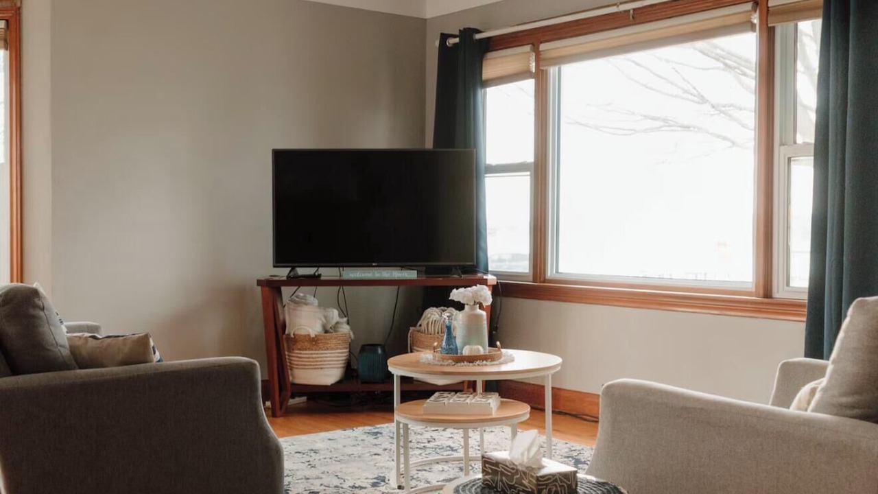 Photo of Livingroom in St. Clair