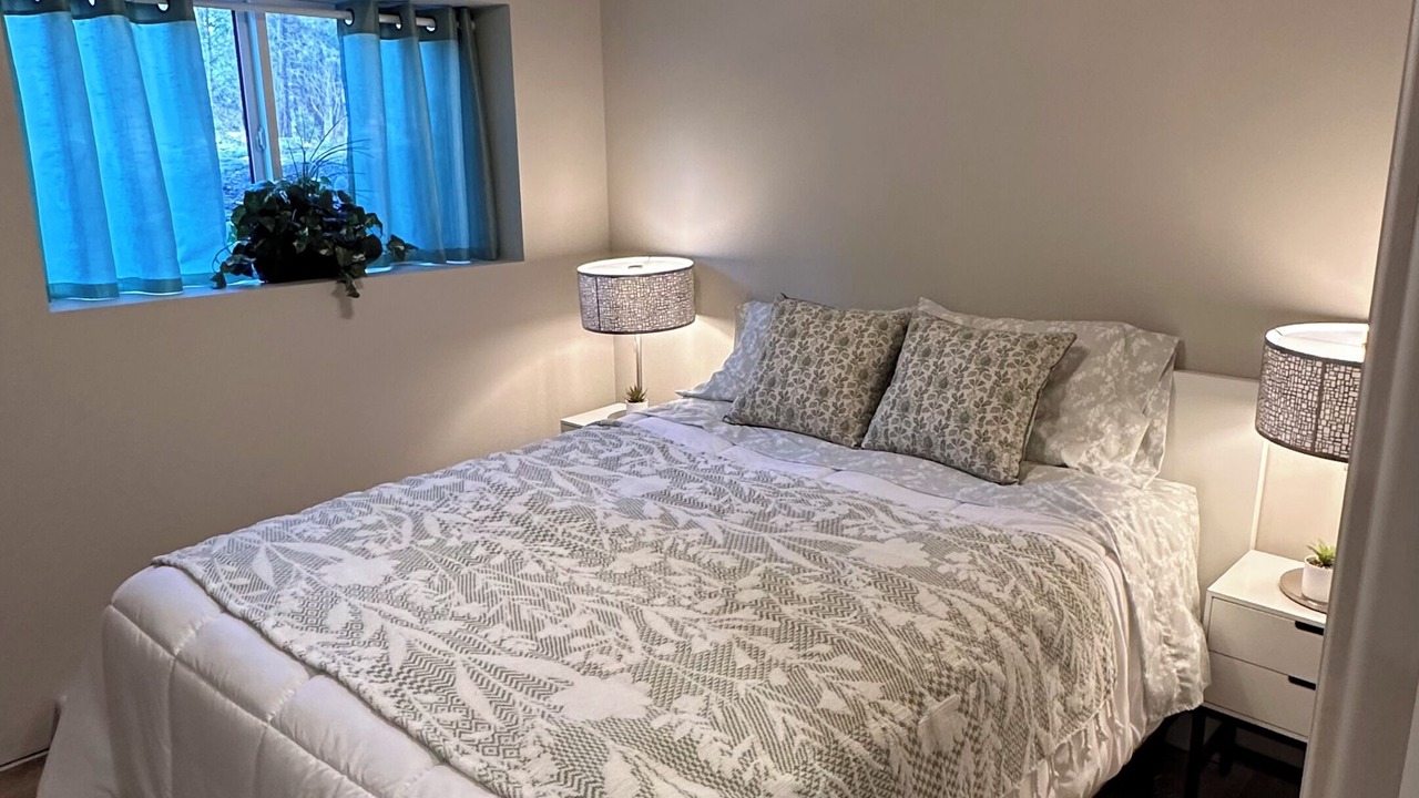 Photo of Bedroom in East Kootenay