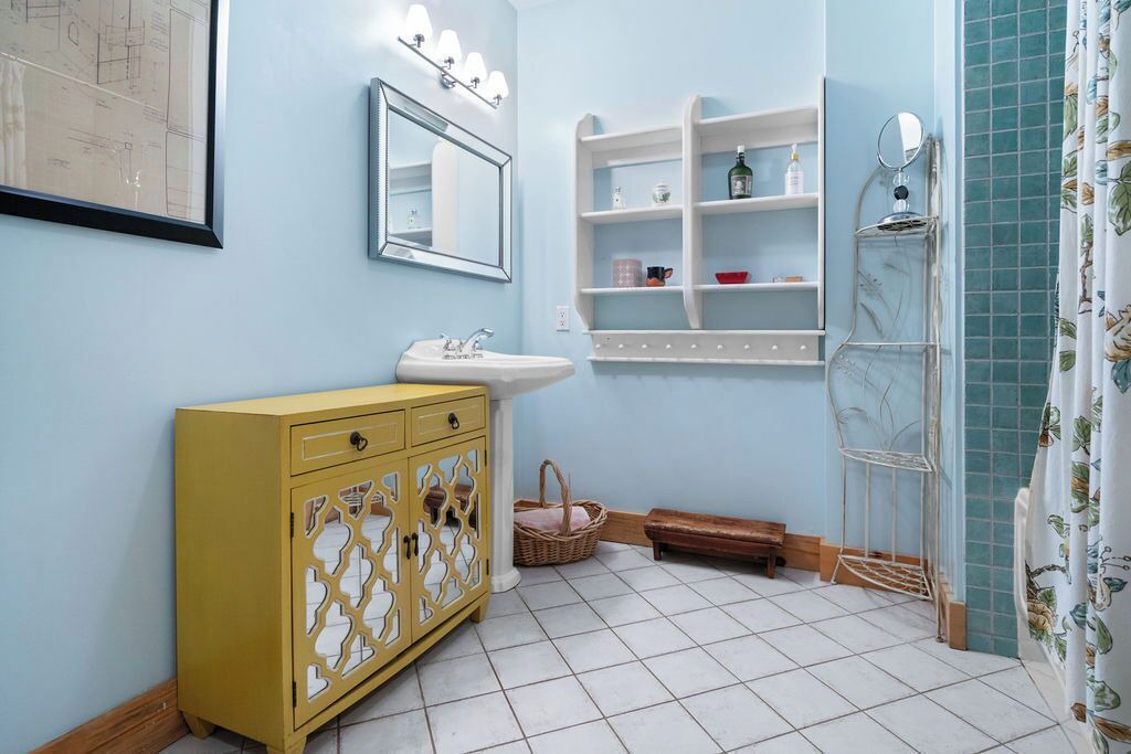 Photo of Bathroom in Little Harbour